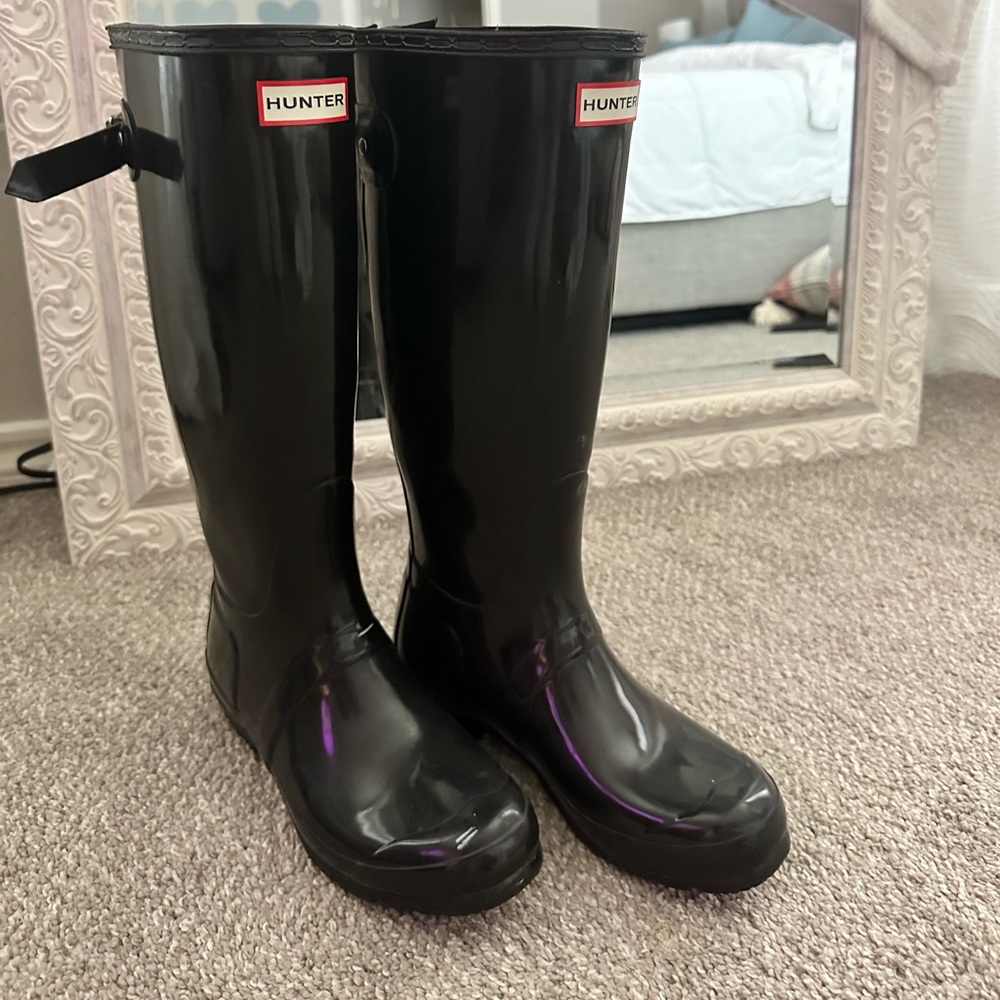 Black Hunter boots